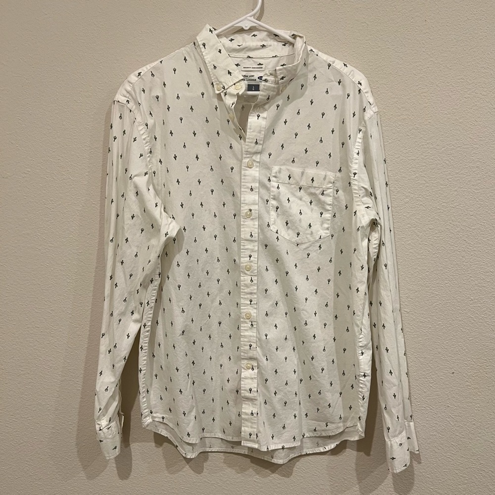 Old Navy The Classic Shirt Cactus Print Men’s Button-Down Long Sleeve Shirt